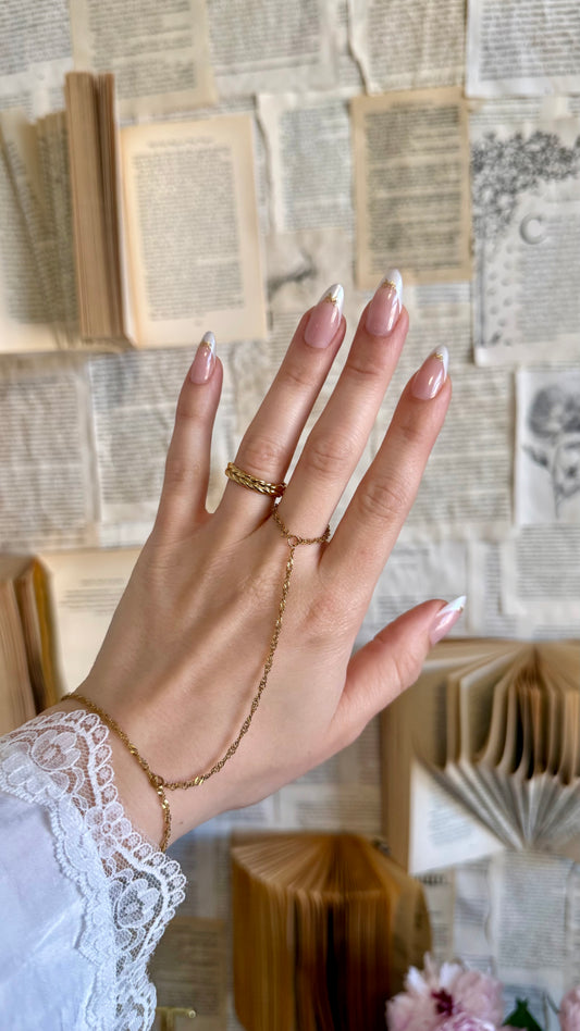 Ilana hand chain