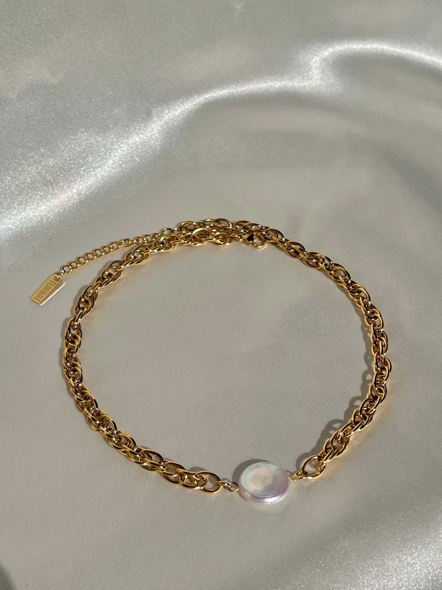 Ayla necklace